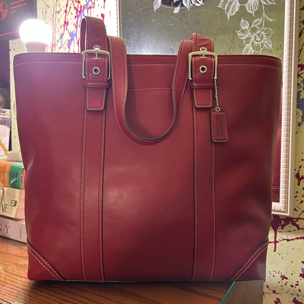 VTG COACH HAMPTON TOTE F10195